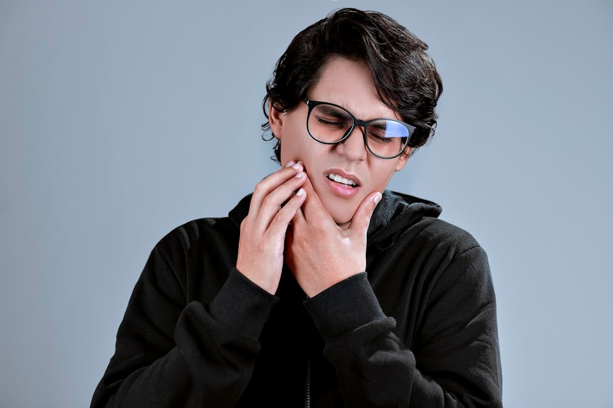 Dente arrancado por pancada: como reagir
