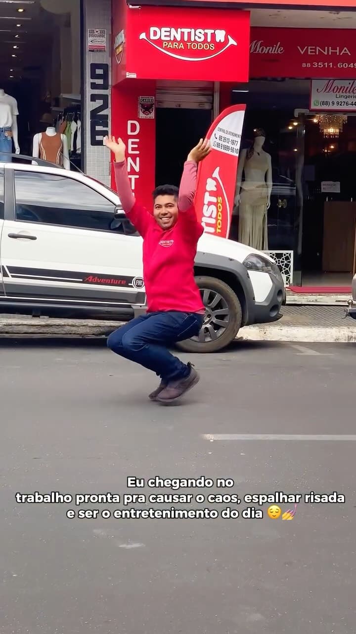 Eu sendo o entretenimento 😌🥳 #fyp #humor #trabalho #recomendado #viral #clt